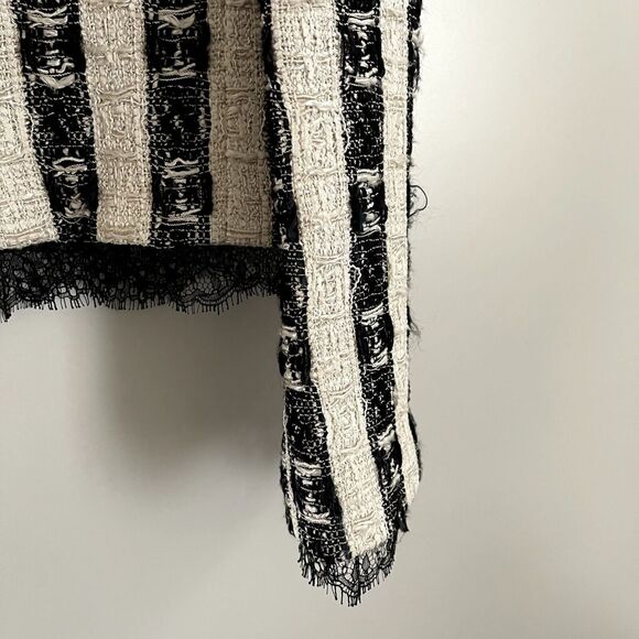 Chanel Vintage 2004 Tweed Lace Trim Jacket Black White - Picture 6 of 15